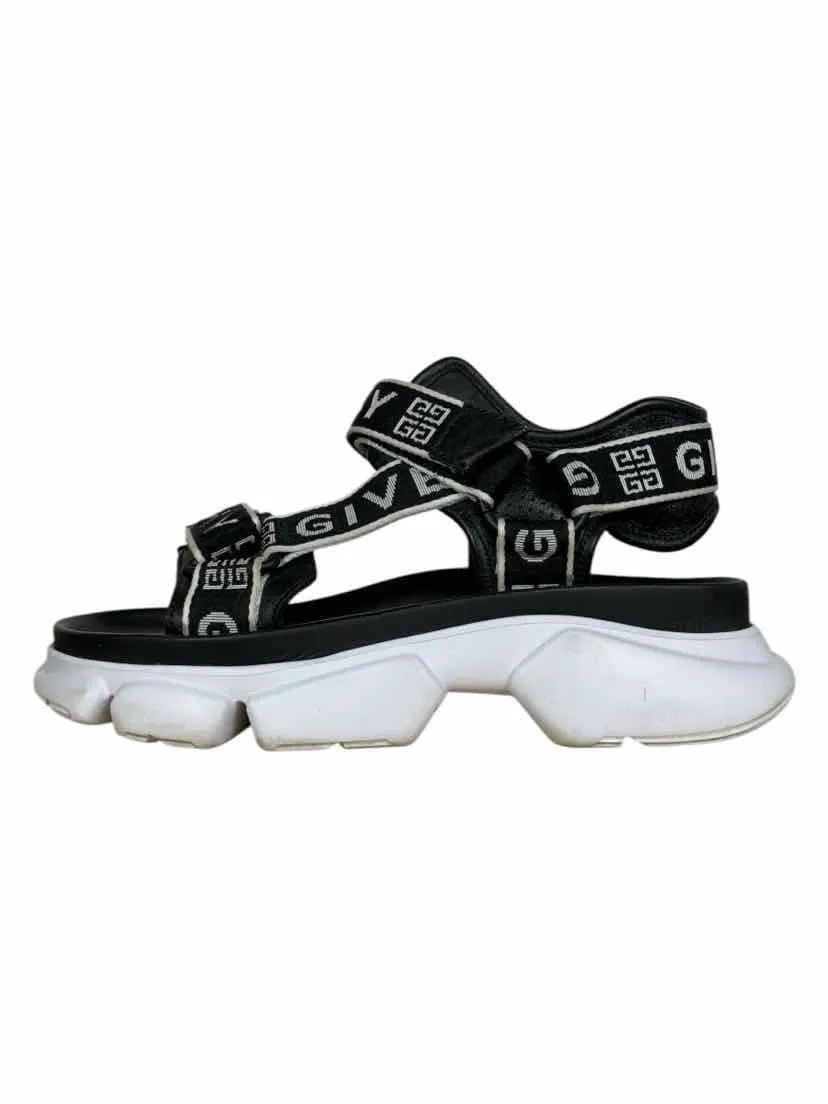 Givenchy Size 38 Sandals