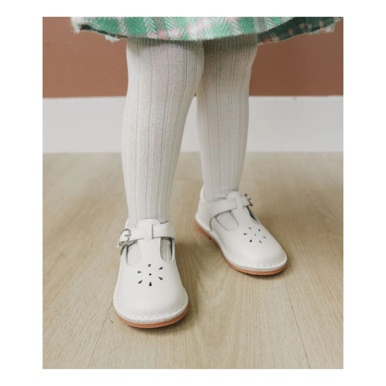 L'Amour Joy Classic Leather T-Strap Mary Jane White
