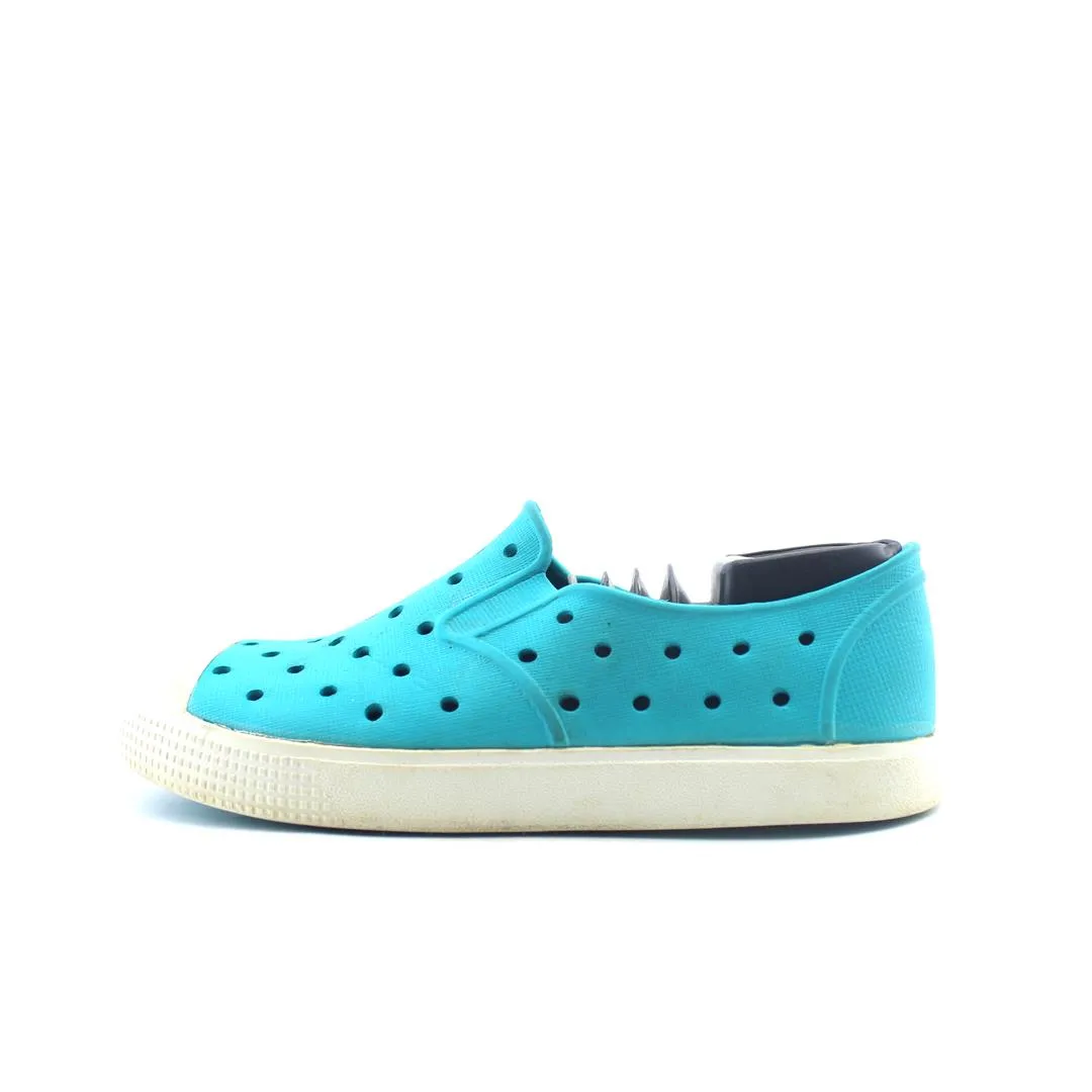 OLD NAVY PERFORATED